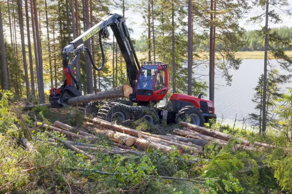 Alfta Skogstekniska-hero-background