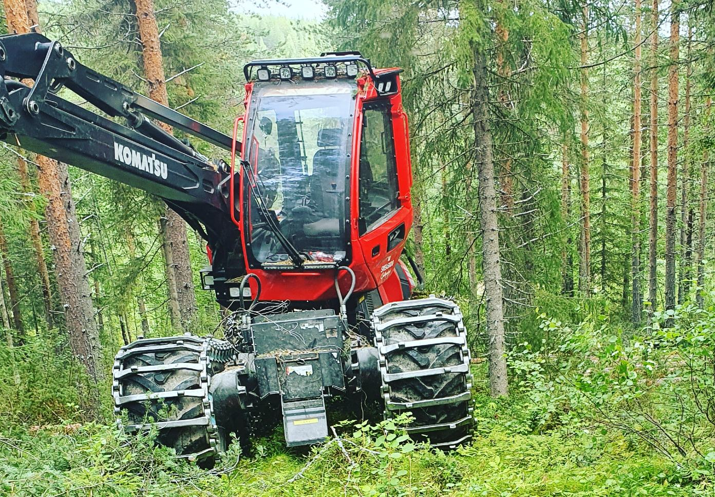 Åmliden Skogsmaskiner-hero-background